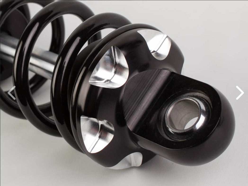 Super Shox – lower mount close-up