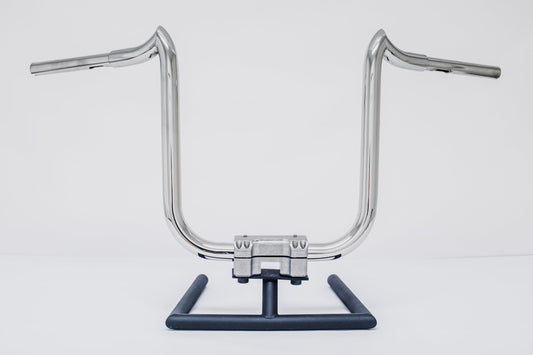 KST Double Trouble Handlebars (1996-2022 Road King/Custom/Classic) – polished stainless steel bar, front view
