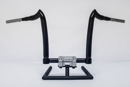 KST Spearhead Handlebars (1996-2022 Road King/Custom/Classic) – black bar, front view