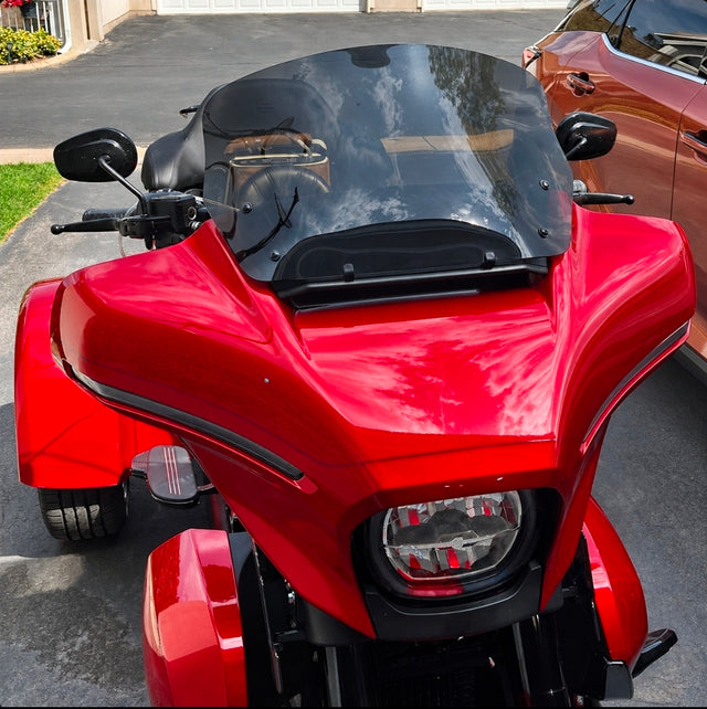 Freedom Shields Street Glide 3 Windshield 2026-Present – installed on a red Harley Street Glide 3